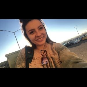 Meet your Posher, Jaylena